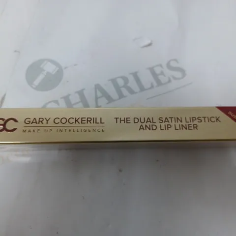 GARY COCKERIL DUAL LIPSTICK AND LINER 