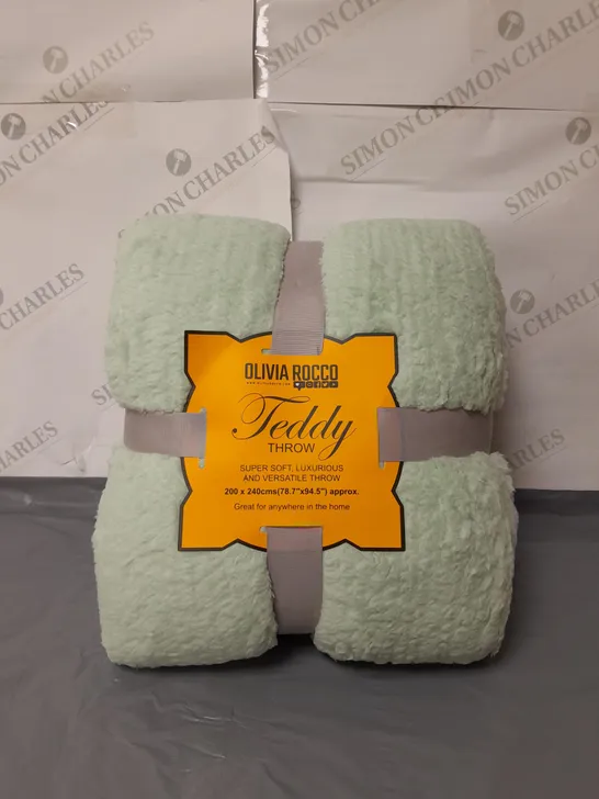 OLIVIA ROCCO TEDDY THROW 200 X 240CMS MINT GREEN