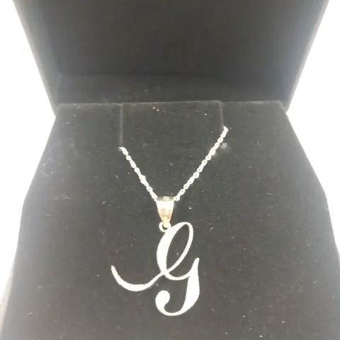 BOXED GOLD BOUTIQUE 'G' NECKLACE