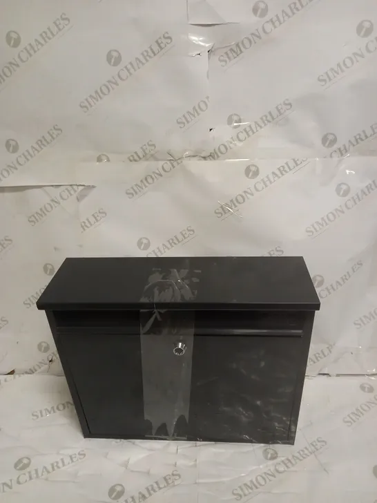 BURG-WACHTER MB02A WALL MOUNTED GALVANISED STEEL LOCKABLE WEATHERPROOF POST BOX