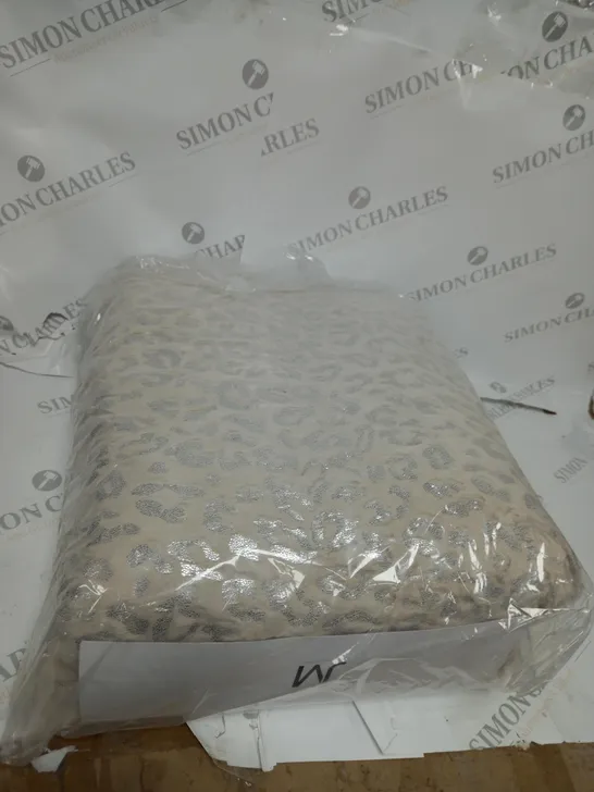 JULIEN MACDONALD ANIMAL PRINT FOLD AWAY THROW OFF-WHITE