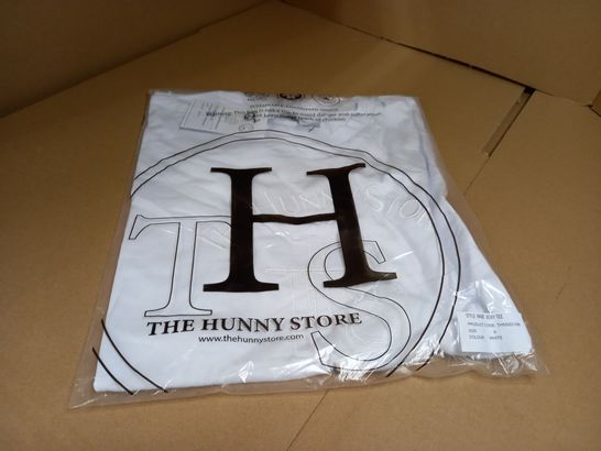 PACKAGED THE HUNNY STORE WHITE/LOGO BOXY TEE - SMALL