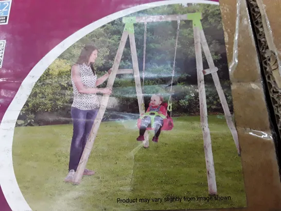 BOXED PLUM 3 IN 1 QUOLL GARDEN SWING RRP £269