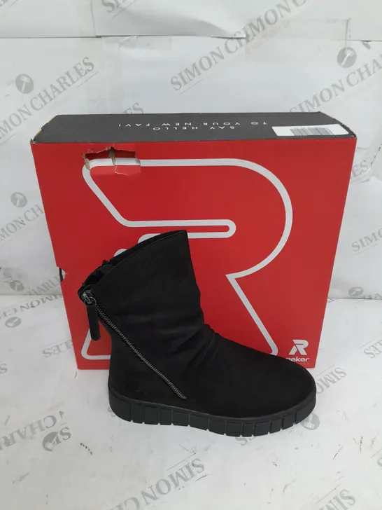 BOXED PAIR OF RIEKER BLACK FLEECE LINING BOOTS SIZE 5