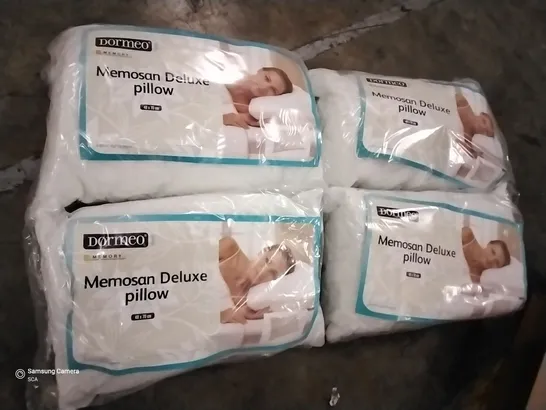 BOX CONTAINING 4 × BRAND NEW DORMEA MEMORY MEMOSAN DELUXE PILLOWS 48 × 70CM IN EACH BOX