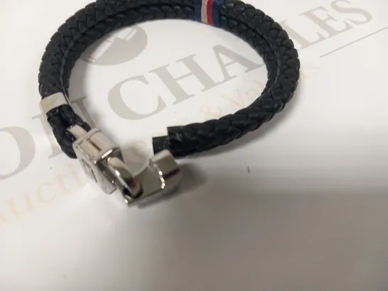 TOMMY HILFIGER CARABINER MENS LEATHER BRACELET 