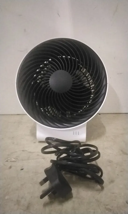 (FAULTY) BOXED BONECO F50 PERSONAL AIR SHOWER FAN