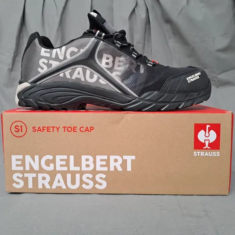 BOXED PAIR OF ENGELBERT STRAUSS SAFETY TOE CAP SHOES IN BLACK/GREY GRADIENT UK SIZE 12