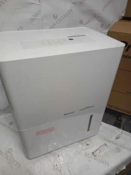 PRO BREEZE 30L/DAY SMART DEHUMIDIFIER