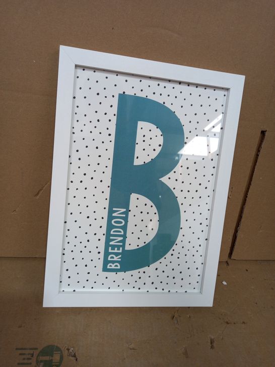 PERSONALISED INITIAL FRAME - GREEN RRP £16.99