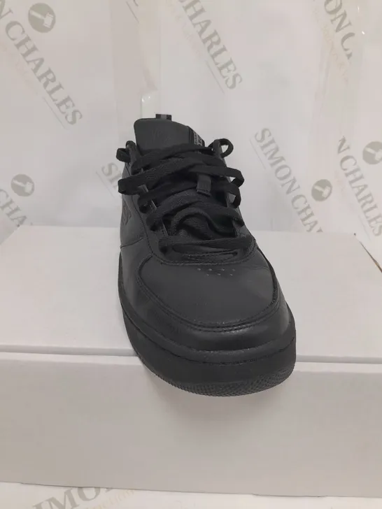 BOXED SKECHERS WORK TRAINERS IN BLACK SIZE 4.5