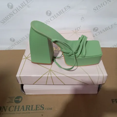 BOXED PAIR OF PRETTY LITTLE THING GREEN HIGH HEELS SIZE 5