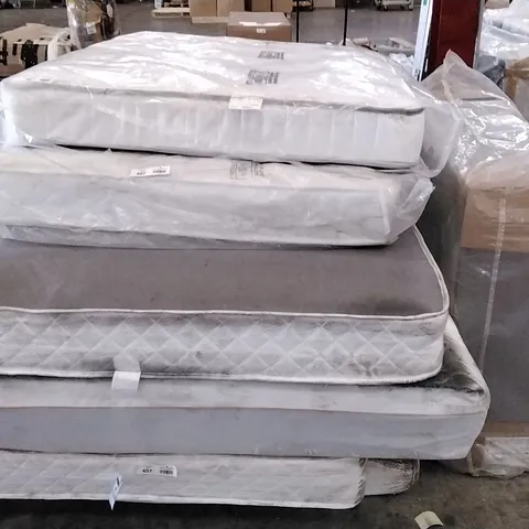 STACK OF APPROXIMATELY 6 ASSORTED MATTRESSES AND BED BASE 