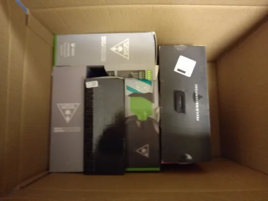 APPROXIMATELY 7 ASSORTED BOXED HEADSETS/HEADPHONES TO INCLUDE TRUST, TURTLE BEACH, ETC