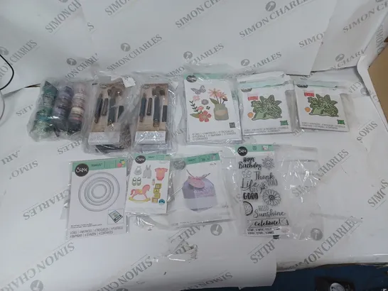 APPROXIMATELY 10 SIZZIX CRAFTING ITEMS TO INCLUDE THINLITS DIE, SEQUIN AND BEADS, AND SIZZIX TIM HOLTS MINI TOOL SET ETC.