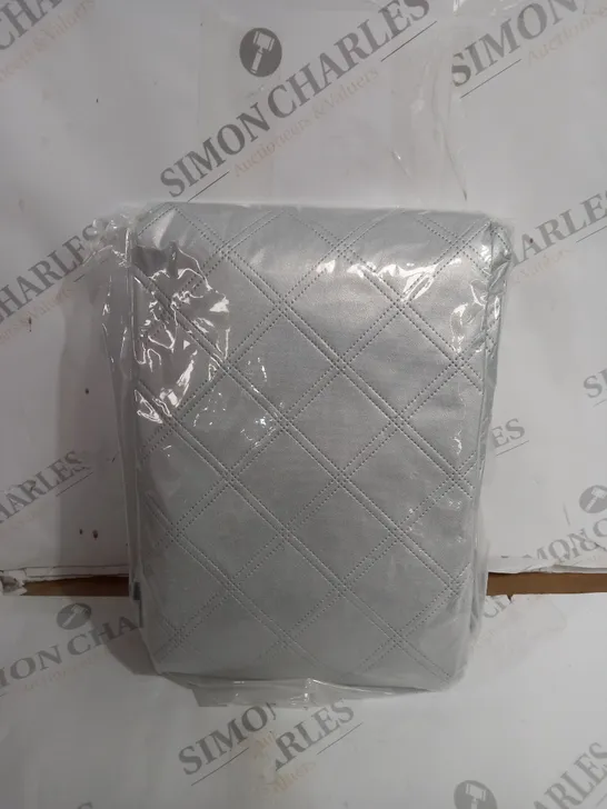 CAR WINDSCREEN COVER, UN ALL WEATHER 147X118CM