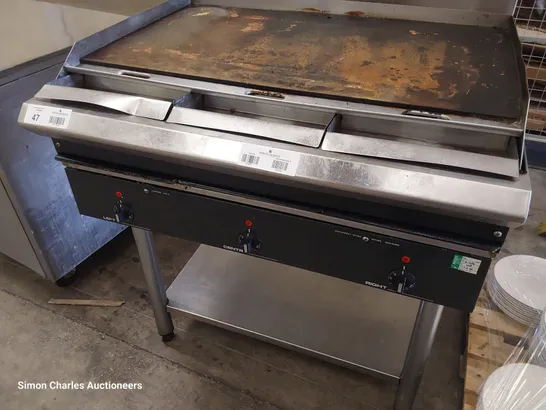 BLUE SEAL ELECTRIC GRIDDLE ON STAND Model E516