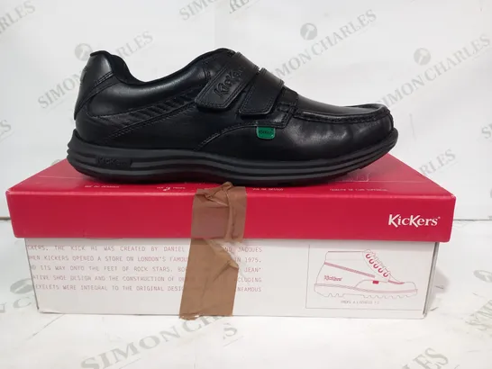 BOXED PAIR OF KICKERS VELCRO STRAP SHOES IN BLACK UK SIZE 8