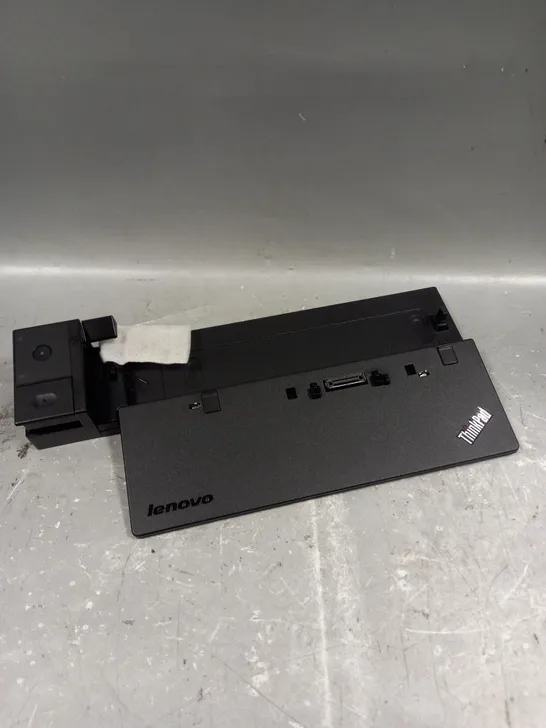 LENOVO THINKPAD ULTRA DOCK 