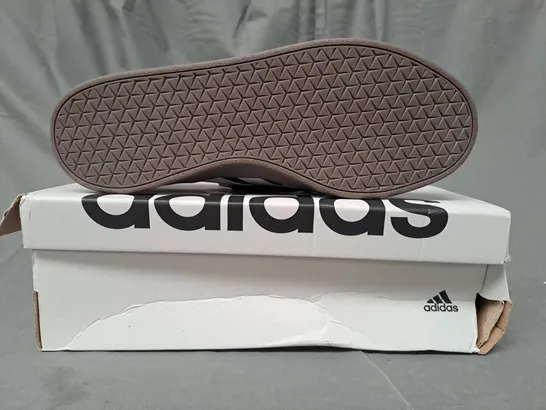 BOXED PAIR OF ADIDAS VL COURT BASE SHOES IN BLACK/WHITE UK SIZE 8