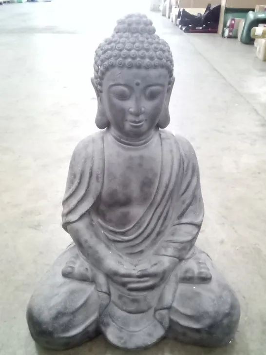 BOXED LARGE SITTING BUDHA FIGURE