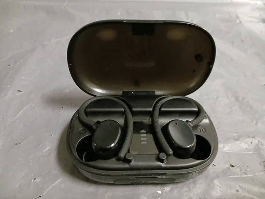 BOXED Q52 TRUE WIRELESS EARBUDS