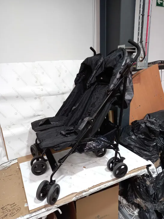 DANI DYER "CHERISH" BLACK GEO TWIN STROLLER RRP £139.99