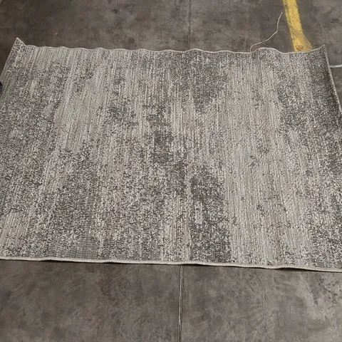 PAVILION RUG - GREY // 120 X 170CM