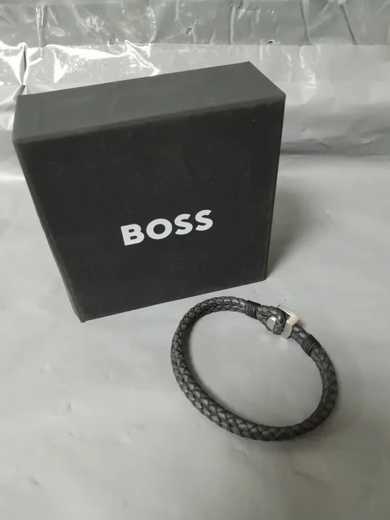 BOSS SEAL BRAIDED BLACK LEATHER BAND WITH LOGO STAINLESS STEEL CLASP RRP £59.99