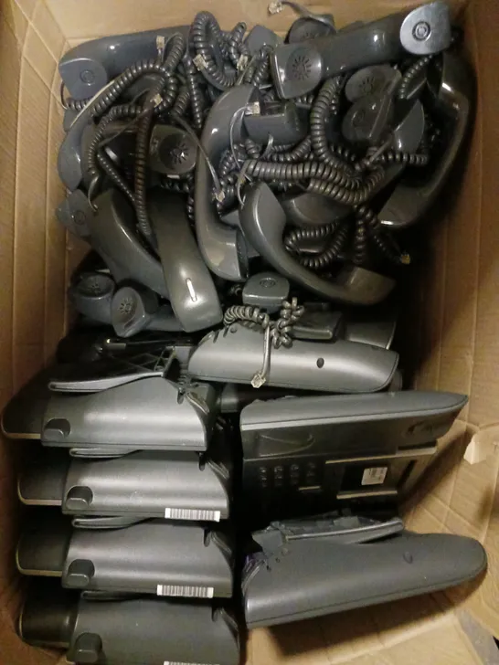 APPROXIMATELY 25 CISCO 7962 & 7942 SERIES IP OFFICE TELEPHONES - COLLECTION ONLY	