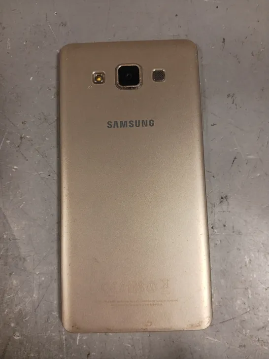 SAMSUNG GALAXY A5 SMARTPHONE 