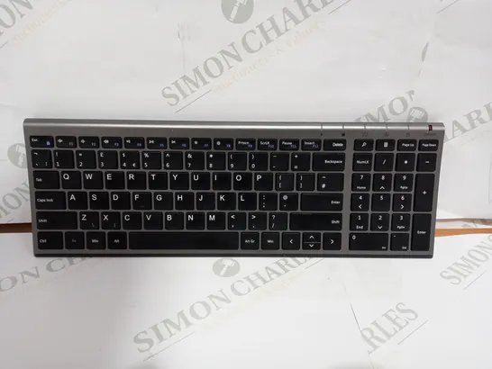 SEENDA WIRELESS KEYBOARD IN GREY