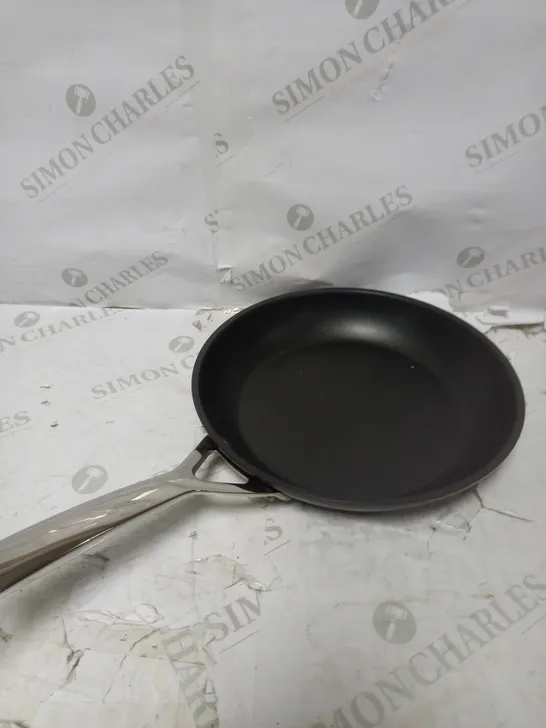 LE CREUSET TOUGHENED NON-STICK FRYING PAN