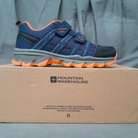 BOXED PAIR OF MOUNTAIN WAREHOUSE CANNONBALL KIDS ADAPTIVE WALKING SHOES IN DARK BLUE SIZE UK 1