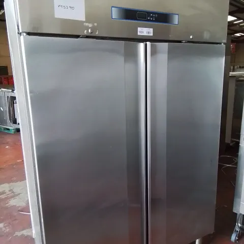 POLARIS COMMERCIAL DOUBLE DOOR TALL FRIDGE Model P140 TN AR