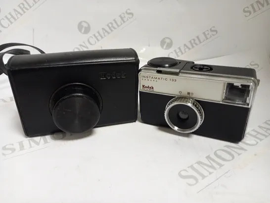 KODAK INSTAMATIC 133 VINTAGE CAMERA 