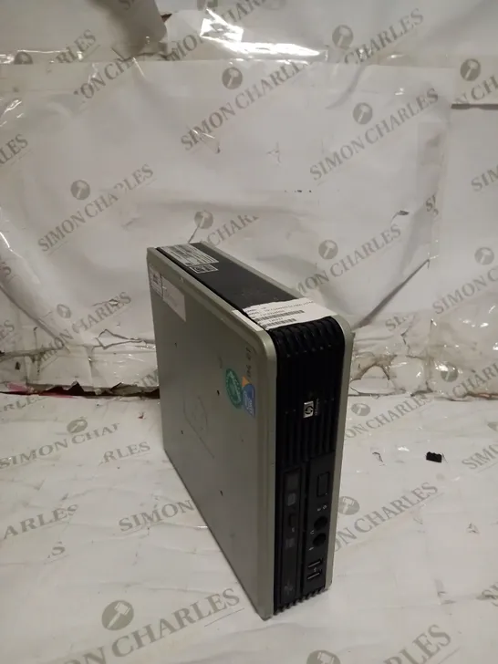 HP COMPACT PC 