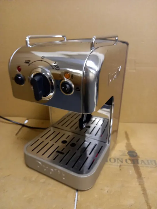 DUALIT COFFEE MACHINE