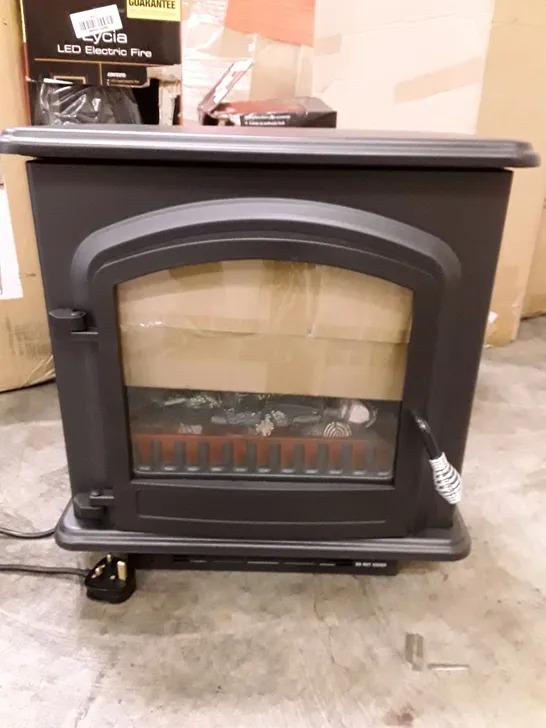 BOXED TORVA FREESTANDING ELECTRIC STOVE 