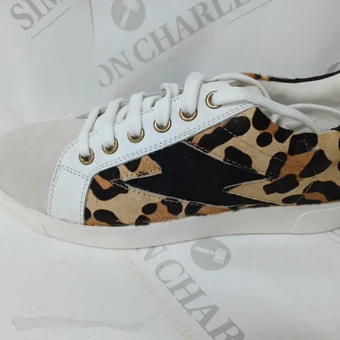 DUNE ENERGISE TRAINERS LEOPARD SIZE 5