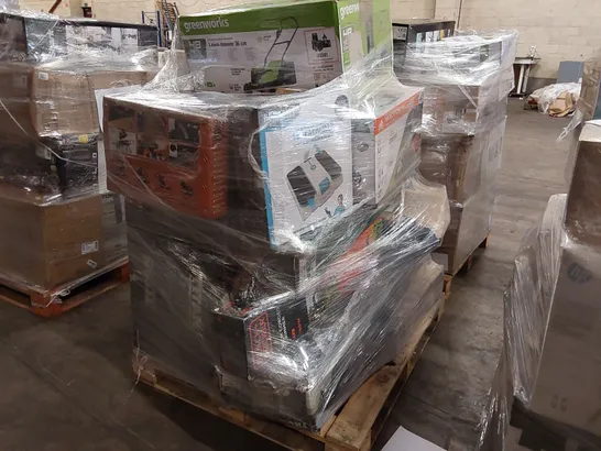 PALLET OF APPROXIMATELY 17 UNPROCESSED RAW RETURN HOUSEHOLD AND ELECTRICAL GOODS TO INCLUDE;