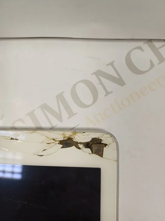 APPLE IPAD AIR 2 MODEL A1566