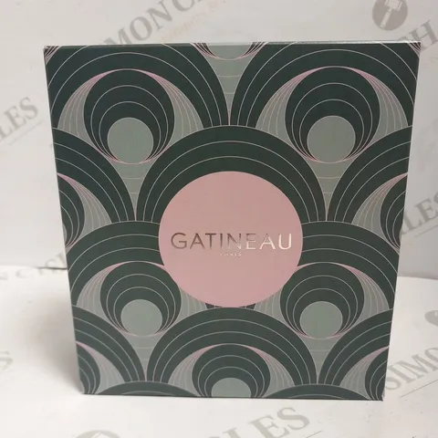 BOXED GATINEAU PARIS GIFT SET