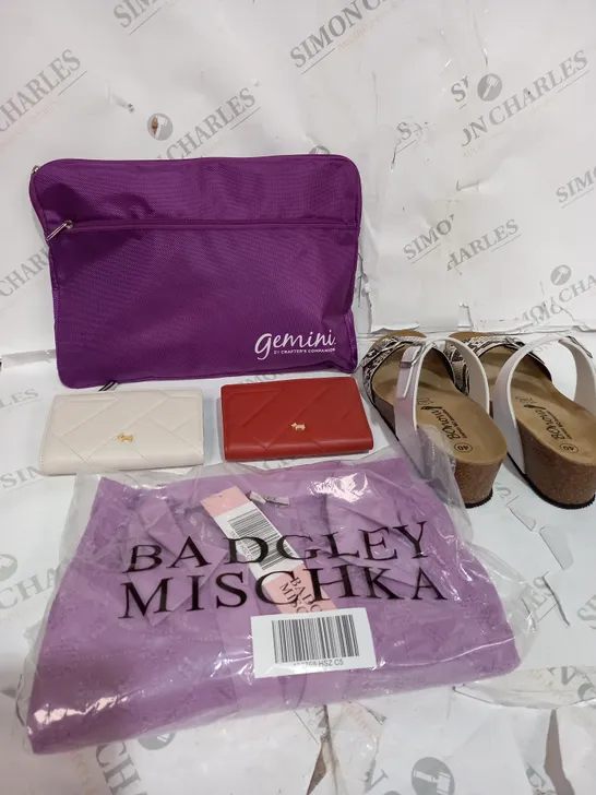 BOX OF APPROXIMATELY 10 ASSORTED ITEMS TO INCLUDE PURSE, CLOTHING, SANDALS ETC