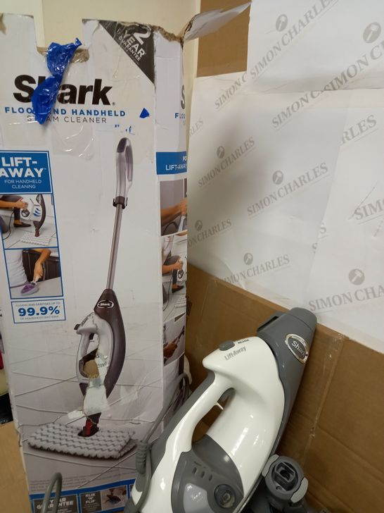 SHARK CLEANER STEAM MOP