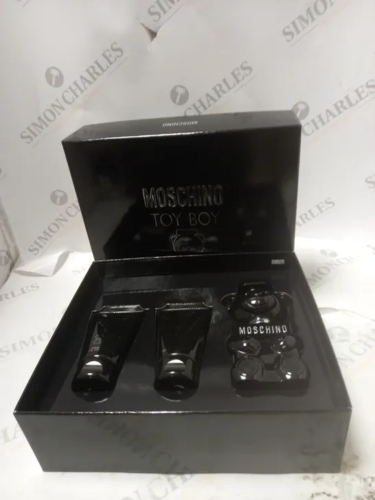 MOSCHINO TOY BOY X23 50ML EDP GIFT SET 