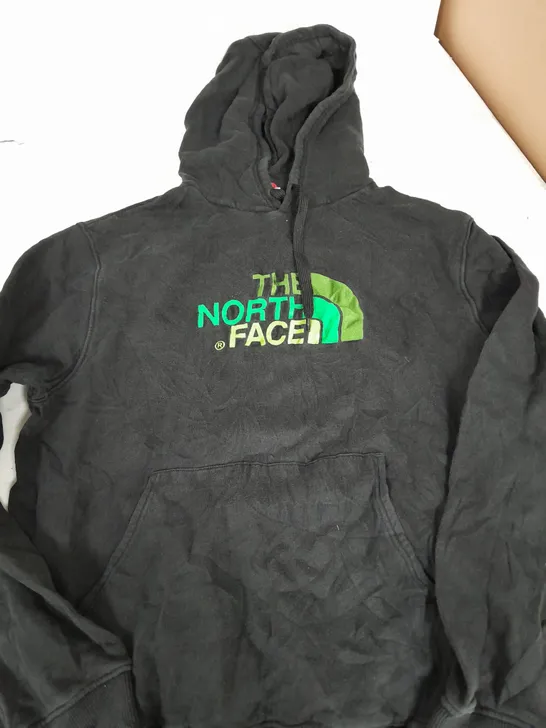 THE NORTH FACE BLACK HOODIE - LARGE