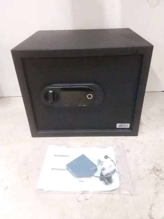 36.6CM X 30CM KEYPAD SAFE 