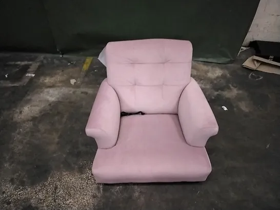 QUALITY BRITISH DESIGNED LOUNGE CO LIGHT PINK FABRIC ARMCHAIR