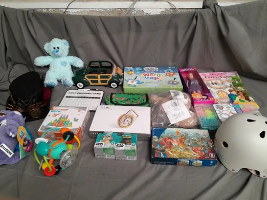 BOX OF APPROX 15 ASSORTED TOYS AND GAMES TO INCLUDE - FAALGUY PLUSH, MAGNETIC TILES, AND MAGNETIC WORD MAGIC ETC. 